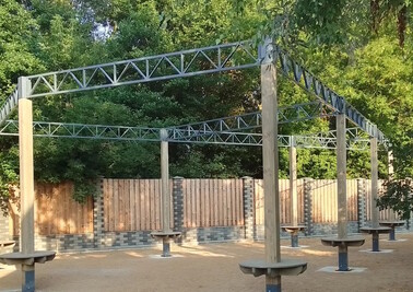 Терраса из металлоконструкций под ключ, проектирование, изготовление и монтаж от СтальСтрой-Шмб